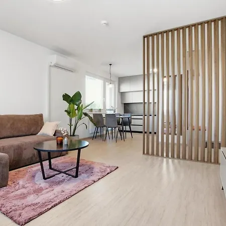 شقة Modern Near Airport With Free Parking