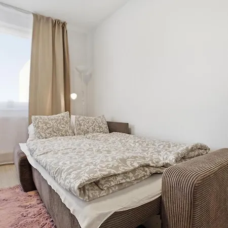 Modern Near Airport With Free Parking * Bratislava