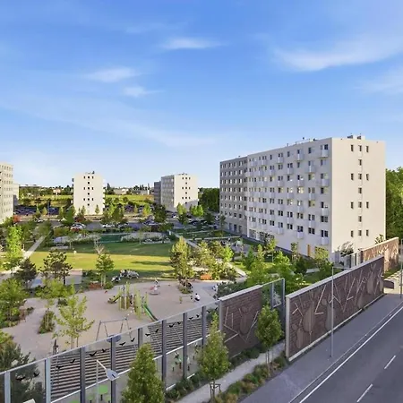 Modern Near Airport With Free Parking * Bratislava